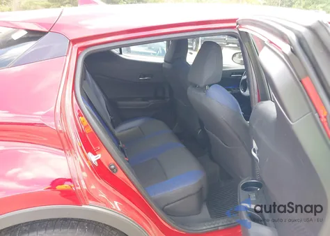 2021 Toyota C-Hr Xle z USA, uszkodzony, nr VIN NMTKHMBX1MR125576